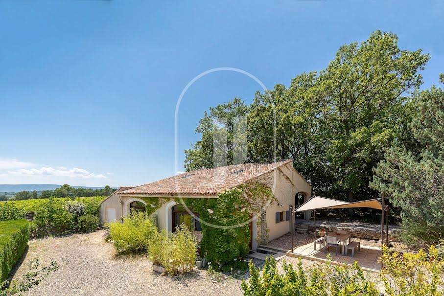 Vente maison  328 m² à Roussillon (84220), 1 400 000 €