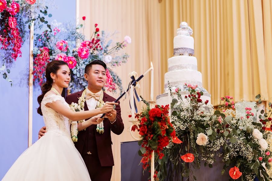 Fotografo di matrimoni Apichat Wongngoen (grootstudio). Foto del 8 settembre 2020