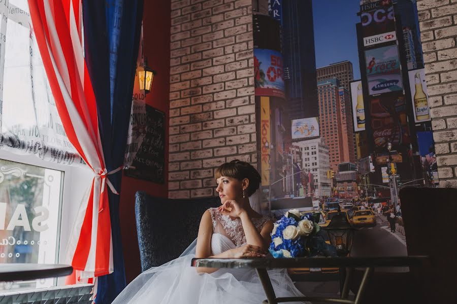 結婚式の写真家Sveta Malysheva (svetlay)。2015 8月9日の写真