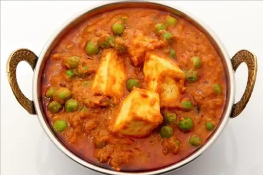 Matar Paneer