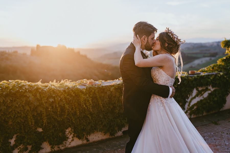 Fotografo di matrimoni Alessio Nozzoli (alessionozzoli). Foto del 17 marzo 2022