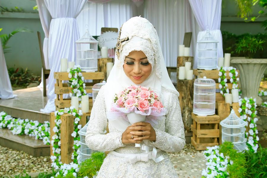 Wedding photographer Irawan Rahardian (irawanphotograp). Photo of 14 June 2015