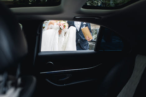 Wedding photographer Vladimir Petrov (vladimirpetrov). Photo of 9 August 2019