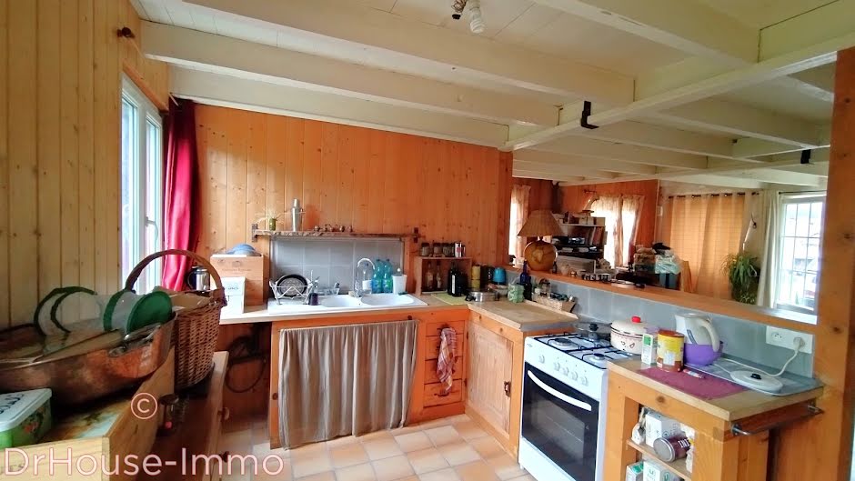 Vente maison 6 pièces 153 m² à Chalais (16210), 125 000 €