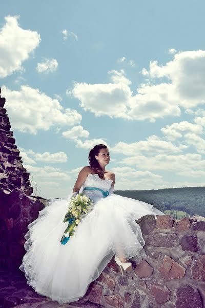 Fotógrafo de casamento Attila Gál (galattila). Foto de 3 de março 2019