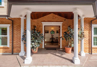 House with garden and terrace 3