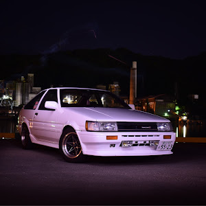 カローラレビン AE86