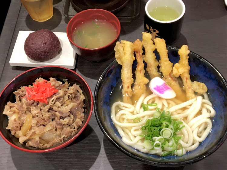 ミラココアのミラココア・宮崎・資さんうどん・オッさんに関するカスタム事例の投稿画像6枚目
