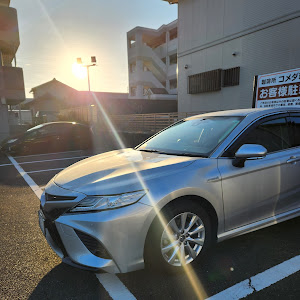 カムリ AXVH70