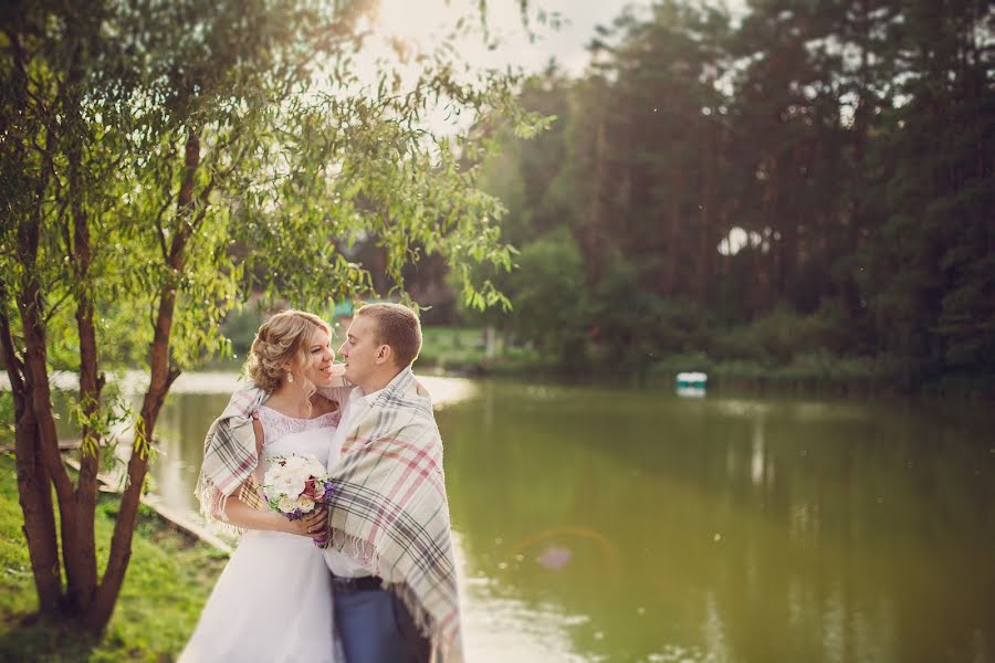 Fotógrafo de bodas Mari Tagaeva (tagaevamari). Foto del 20 de junio 2014