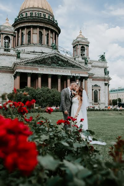 Wedding photographer Nadine Petrenko (pictureswithlove). Photo of 18 September 2023