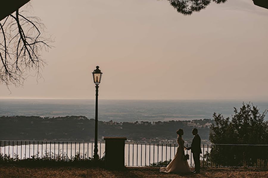 Fotograf ślubny Francesco Carboni (francescocarboni). Zdjęcie z 3 grudnia 2021