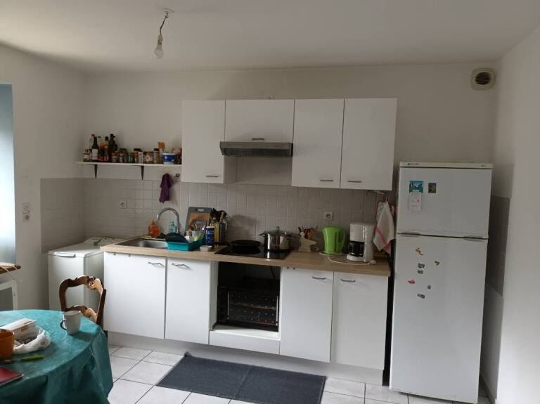 Location  maison 3 pièces 67 m² à Le Ponthou (29650), 600 €