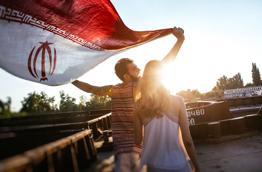 Bröllopsfotograf Elena Mikhaylova (elenamikhaylova). Foto av 27 juli 2018