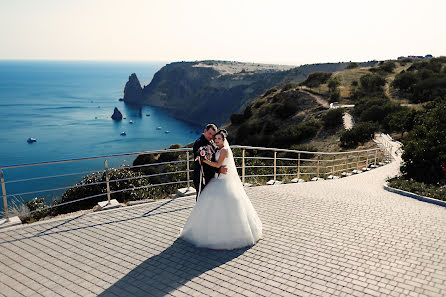 Fotografo di matrimoni Elena Ogol (eleno). Foto del 3 agosto 2019