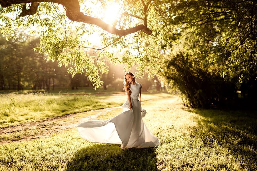 Fotografer pernikahan Ekaterina Karavaeva (triksi). Foto tanggal 21 Juni 2018