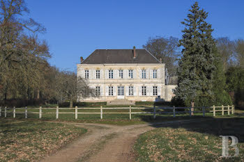 château à Amiens (80)