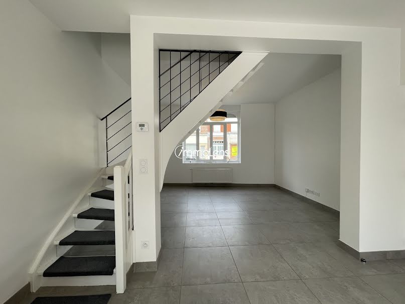 Location meublée appartement 3 pièces 90 m² à La Bassée (59480), 949 €