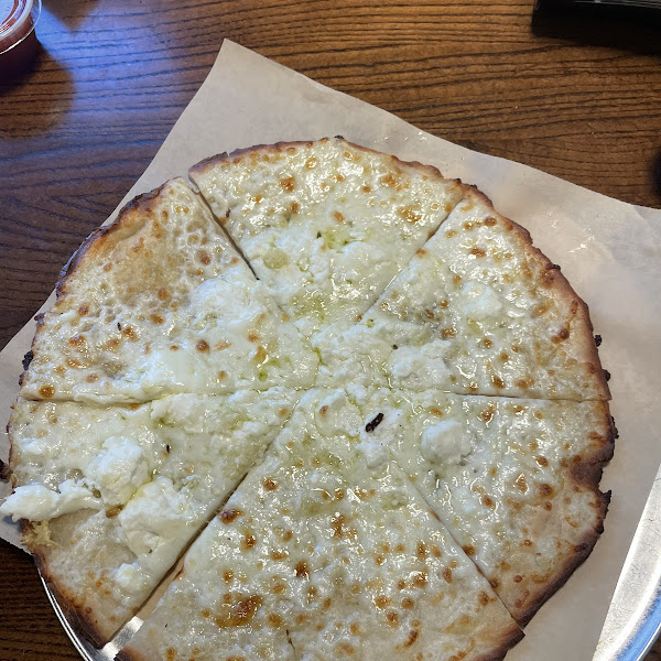 White gf pizza , delicious