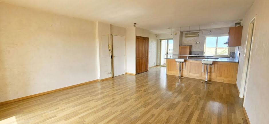 Vente appartement 2 pièces 68 m² à Six-Fours-les-Plages (83140), 252 000 €