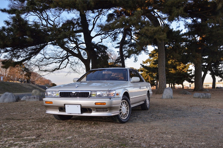 こーへーさんが投稿したC33ローレル・メダリスト・ハチマルヒーロー・ピラーレスハードトップに関するカスタム事例の投稿画像8枚目