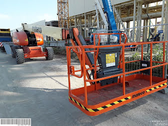 Picture of a JLG 860SJ