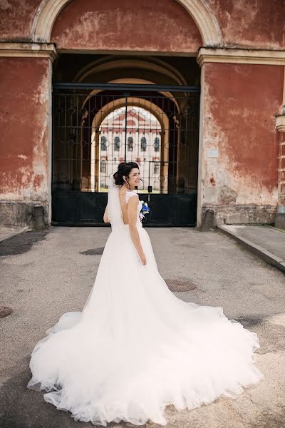 Wedding photographer Elena Yurshina (elyur). Photo of 14 August 2018