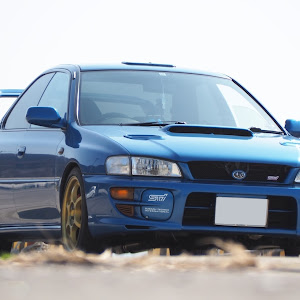 インプレッサ WRX STI GC8