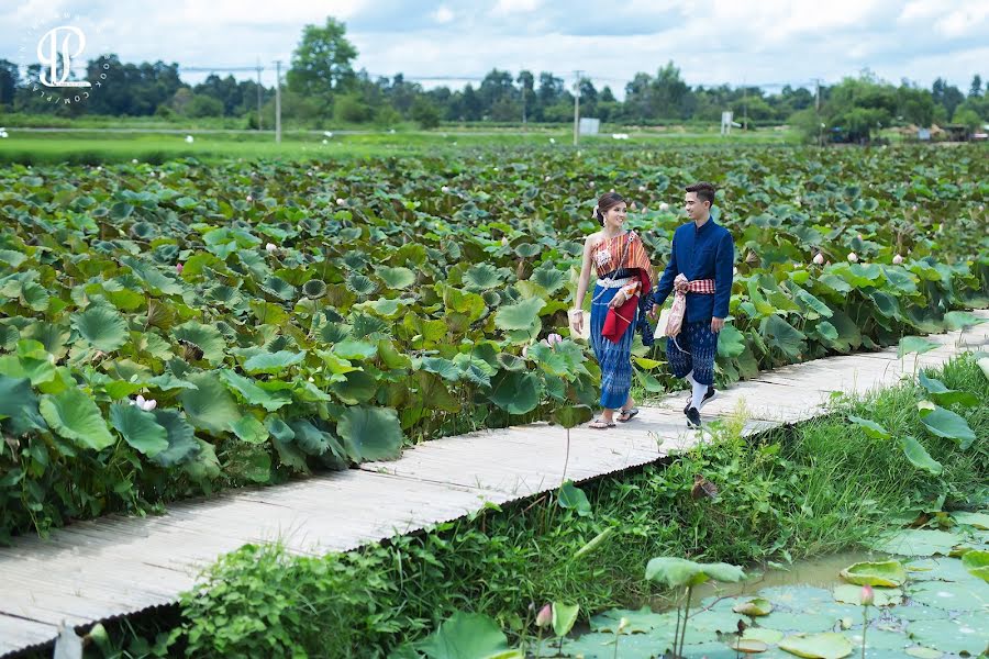 Fotografo di matrimoni Kanavit Phomarat (plantsintime). Foto del 8 settembre 2020