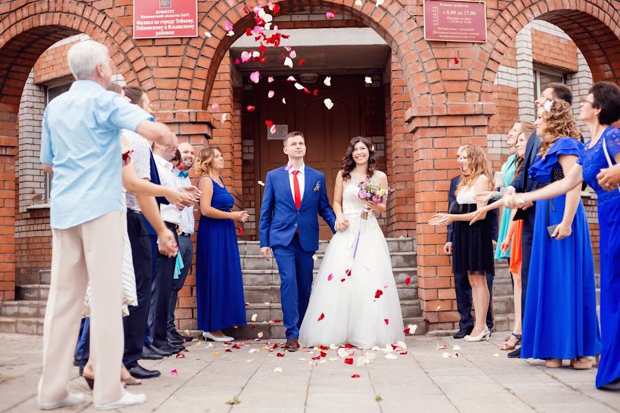 Fotografo di matrimoni Evgeniya Yanceva (eniffer). Foto del 24 maggio 2017