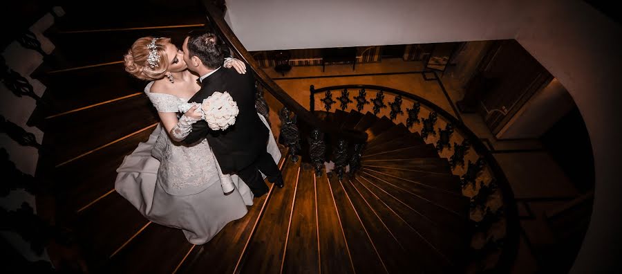 Wedding photographer Irakli Kikvidze (irakli98). Photo of 18 April 2018