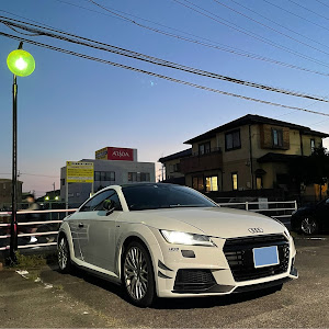 TT クーペ 1.8TFSI