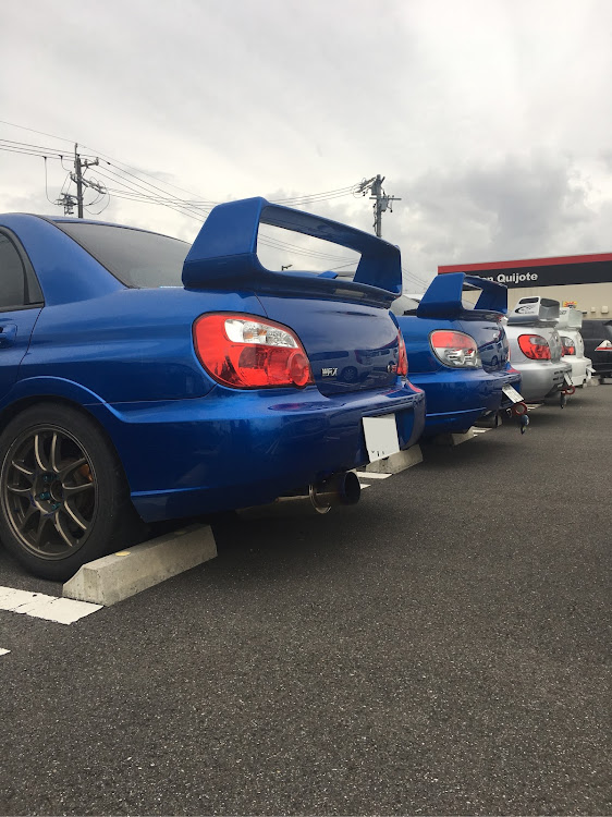 インプレッサ WRX STIのインプ集結に関するカスタム事例の投稿画像1枚目