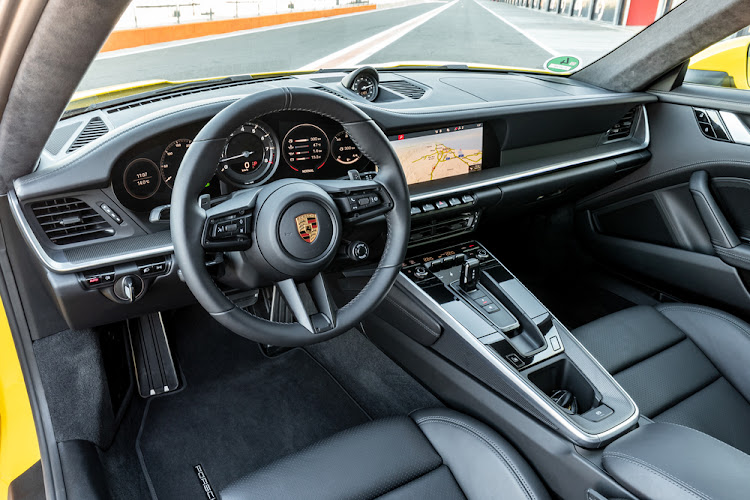 The interior of the new Porsche 992