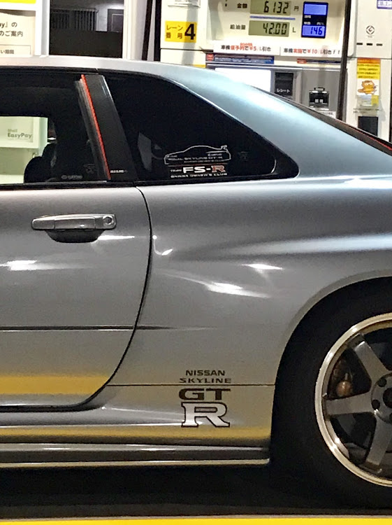 スカイライン GT-Rのガススタ・ステッカー・スカイライン・GT-R・エアコンに関するカスタム事例の投稿画像3枚目