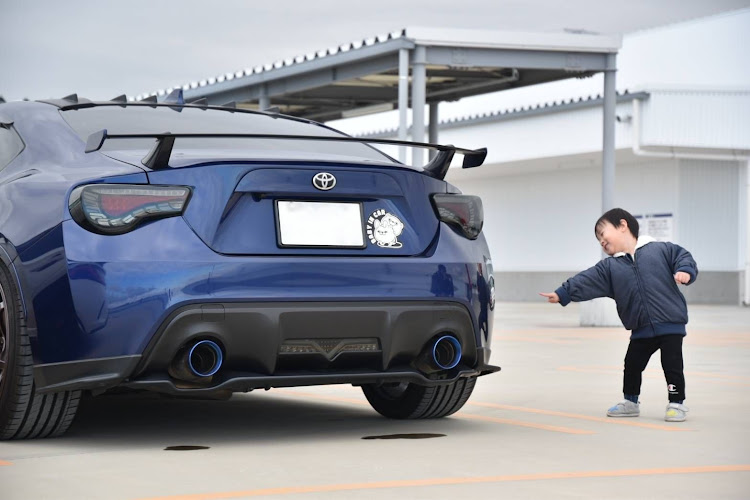 シビックタイプRの86BRZ・2023年もよろしくお願いします・新年のご挨拶・今年もよろしくお願いします・あけましておめでとうございますに関するカスタム事例の投稿画像5枚目