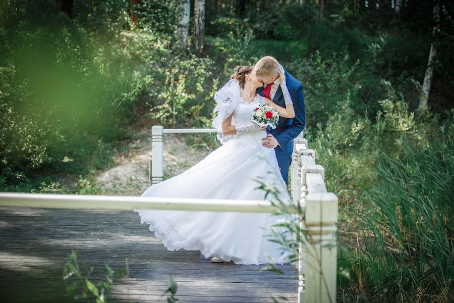 婚礼摄影师Dmitriy Solovkov（solovkov）。2015 10月16日的照片
