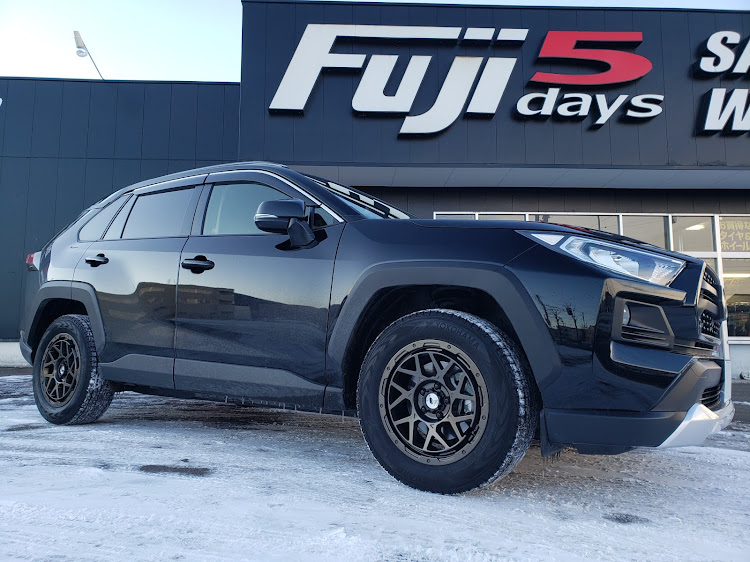 RAV4のrav4adventure・rav4・ホイール・冬ホイールに関するカスタム事例の投稿画像1枚目