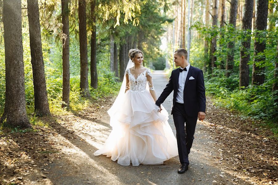 Wedding photographer Sergey Mikhin (smikhin). Photo of 24 April 2021