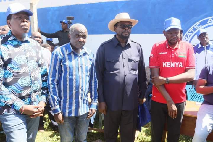 DAP- K party leader Eugene Wamalwa with others leaders in Bungoma when he received Auctioneer Zacharia Barasa on Saturday