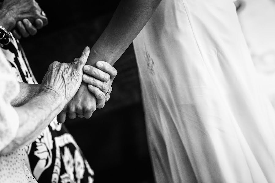 Fotógrafo de casamento Stefan Kamenov (stefankamenov). Foto de 12 de setembro 2017