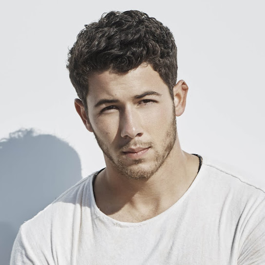 Right Now by Nick Jonas (featuring Robin Schulz) - Songfacts