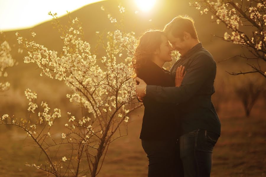 Fotografo di matrimoni Maksim Selin (selinsmo). Foto del 21 gennaio 2018