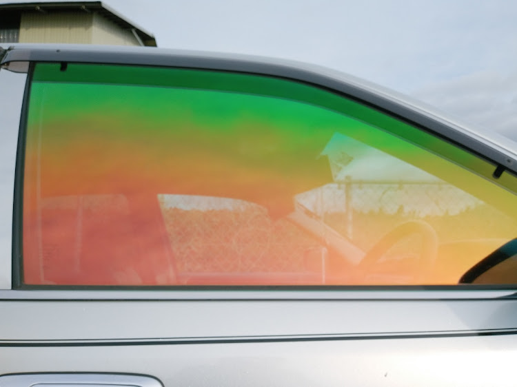 クラウンアスリートのDIY・ファンキーゴースト・スモーク・ホーン・雪に関するカスタム事例の投稿画像2枚目