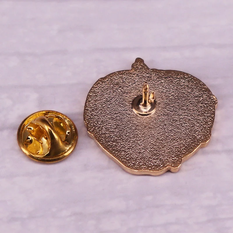 Schedel Gezicht Gif Broche Halloween Schattige Accessoires Maak je Halloween kostuum compleet met deze schattige broche.