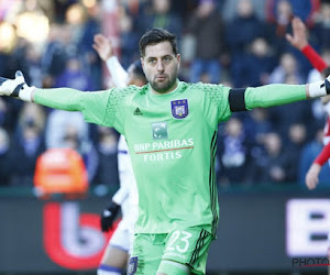 Anderlecht-doelman Franck Boeckx pareert de wilde verhalen over zijn <i> marcelleke </i> en de drinkebroer die graag in de Overpoort rondhangt