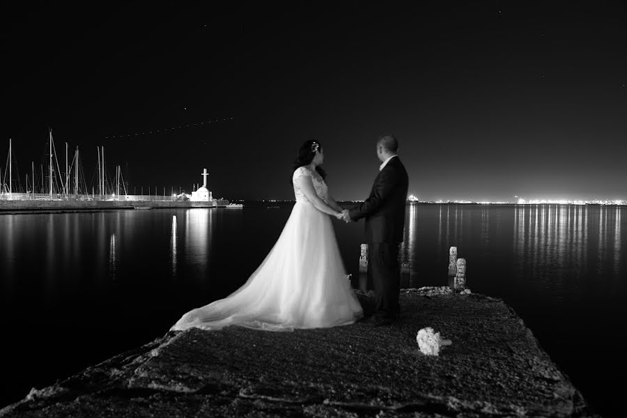 Wedding photographer George Pantelidis (studiopantelidis). Photo of 28 December 2023