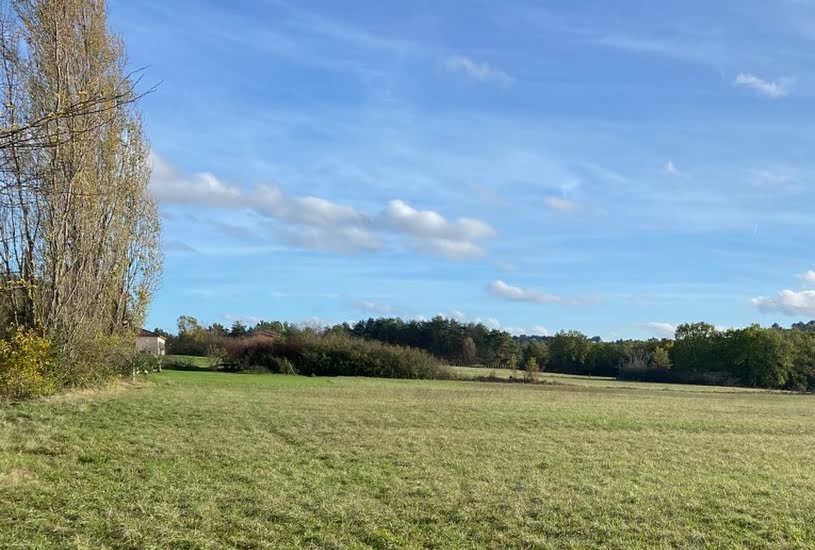  Vente Terrain à bâtir - 2 600m² à Campagne (24260) 