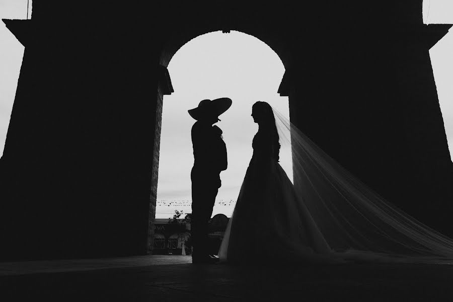 Fotografo di matrimoni Paulina Camarena (paulinacamarena). Foto del 12 ottobre 2023