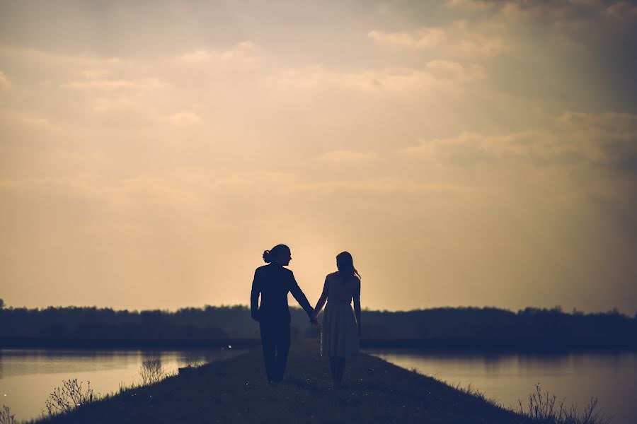 Fotografo di matrimoni Krzysiek Łopatowicz (lopatowicz). Foto del 19 aprile 2016